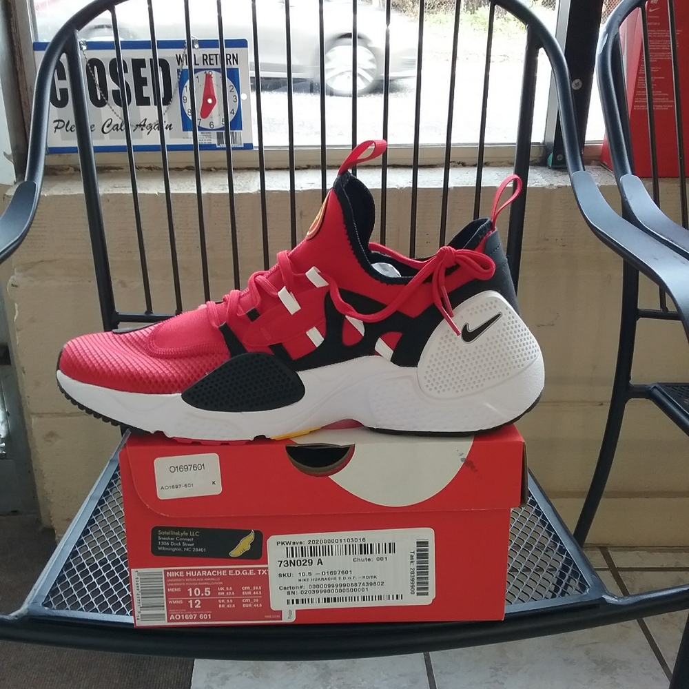 Nike Huarache E.D.G.E